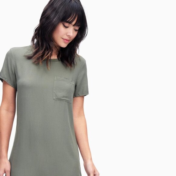 CLOTH & STONE BACK BUTTONS Pocket Tee Dress Military - Picture 1 of 13